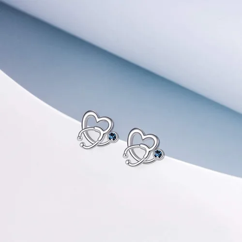 Vista 5 de AOBOCO - Aretes tipo dormilona de plata esterlina con forma de estetoscopio y piedras natales de imitación, joyería fina para regalo enfermero