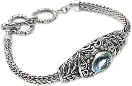 Vista 2 de NOVICA Pulsera de cadena de plata de ley 925 con topacio azul, 7.5 pulgadas 'Jungle Lagoon', Topacio