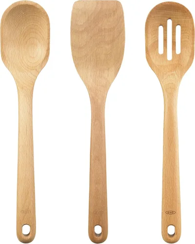 Vista 2 de OXO Good Grips - Juego de utensilios de madera de 3 piezas y cuchara de esquina de madera Good Grips, color marrón, juego de 1