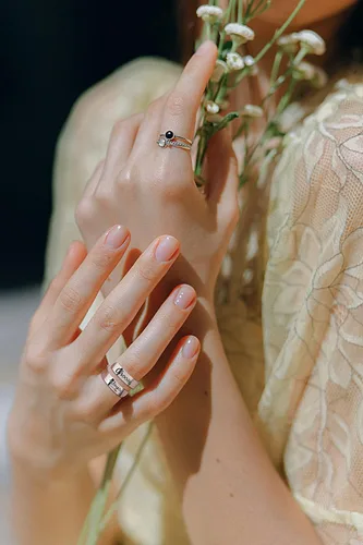 Vista 2 de Yiyang - Anillo ajustable y personalizable para niñas, joyería de regalo para graduación y cumpleaños