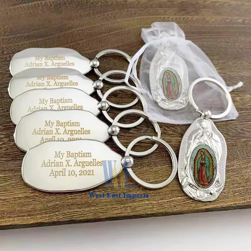 Vista 3 de Llavero personalizado para primera comunión (12 piezas) grabado con texto en inglés "Our Lady of Guadalupe Bautismo", recuerdo para primera