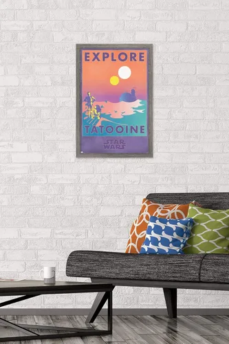 Vista 2 de Trends International Star Wars: Tatooine - Póster de pared de Explore Tatooine, 14.725 x 22.375 pulgadas, versión enmarcada de madera de granero