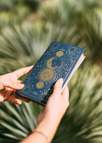 Vista 6 de Cuaderno de viajeros Astral Cuaderno de bolsillo de viaje Diario de viaje para mujeres Regalos para viajeros Cuaderno pequeño lindo 7.3 x