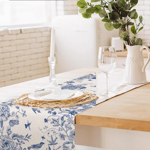 Vista 4 de AnyDesign Camino de mesa azul y blanco de 13 x 72 pulgadas, monocromático, pájaros, flores, cubierta de mesa retro floral para cocina, mesas