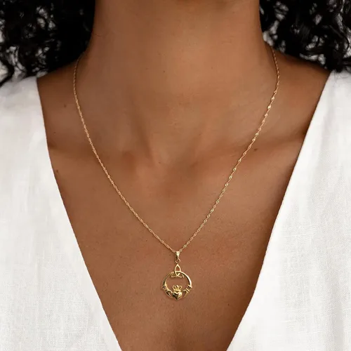 Vista 11 de 925 Sterling Silver Irish Claddagh Necklace - Trinity Celtic Knot Pendant with 20" Inch Chain - Hands Holding Heart Crown Charm - Love Celtic