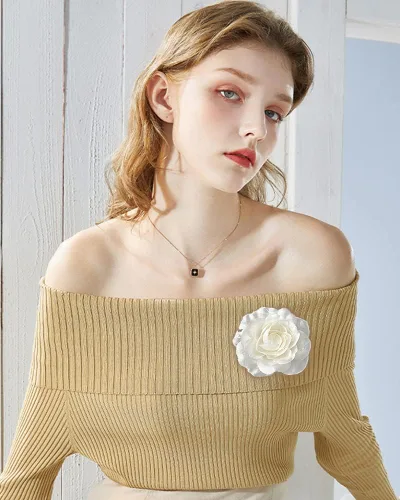 Vista 5 de Broches de seda con flores de camelia beige, delicadas flores, broche clásico para bodas, fiestas, banquetes de baile para mujeres, damas delicadas