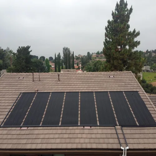 Vista 9 de Diseño de mayor rendimiento – Panel de calentador solar universal para piscina de repuesto – 15-20 años de vida útil (4' X 8' / 2" I.D. Header)