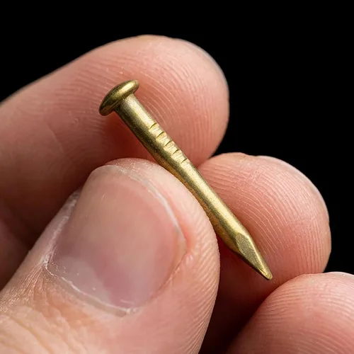 Vista 4 de Hardware Philosophy Clavos de latón "puros", 0.6 pulgadas, bolsa de 100 – Arquitectónico, diseño de interiores, puertas, herrajes