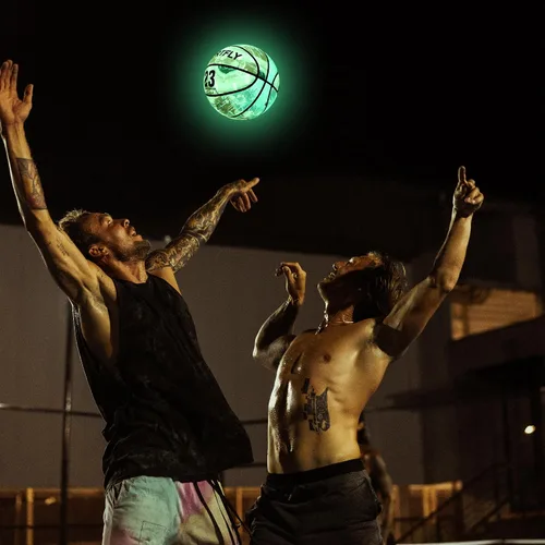 Vista 3 de Baloncesto que brilla en la oscuridad, baloncesto de piel sintética brillante, baloncesto luminoso para entrenamiento, talla 7, regalo para hombres
