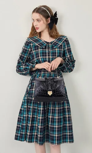 Vista 3 de PIJUSHI Bolsos de diseñador para mujer de piel de cocodrilo con mariposa
