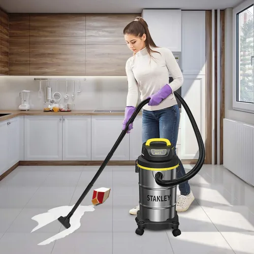 Vista 2 de Aspiradora Stanley 4 HP para uso en seco o mojado, SL18130, 116.00 volts