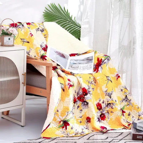 Vista 4 de DaDa Bedding Edredón de regazo floral amarillo, manta acolchada, colibríes, flores rojas de granja para sofá, sofá o cama, bordes festoneados Sol