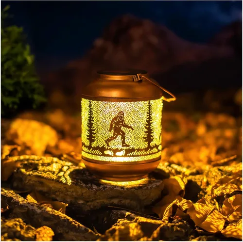 Vista 2 de Linternas solares Bigfoot para exteriores impermeables, luces solares colgantes Bigfoot Sasquatch, regalos para hombres y mujeres/regalos