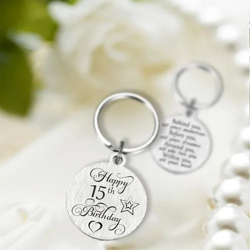 Vista 6 de Laluminter Llavero de regalo de feliz cumpleaños, regalos para niñas, mujeres, niños, hombres, grabado de doble cara