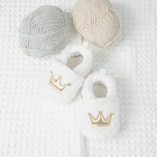 Vista 3 de Sawimlgy Pantuflas de dibujos animados para recién nacidos, para bebés, niños y niñas, suela antideslizante suave, suela antideslizante, zapatos