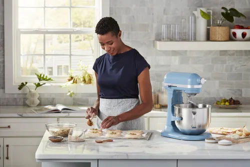 Vista 7 de KitchenAid® Batidora de pie elevadora de tazón de 7 cuartos