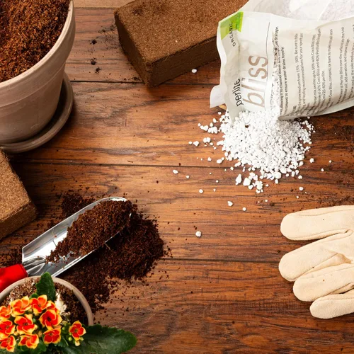 Vista 9 de Perlite Bliss (8 cuartos de galón) + chips de coco para plantas (10 libras) – Chips de coco y perlita orgánica para plantas y jardinería – Chips