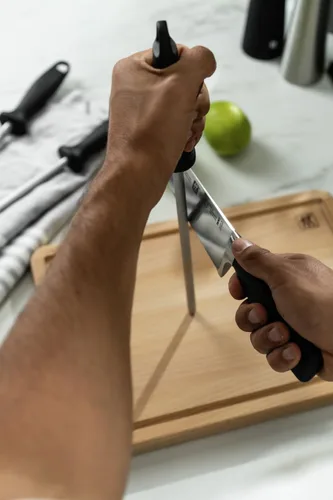 Vista 2 de ZWILLING Accesorios Acero para afilar, 9.0 in, negroacero inoxidable
