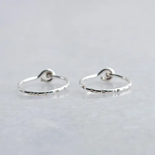 Vista 74 de Aretes de plata de ley abiertos para cartílago, tragus, delgados, calibre 22