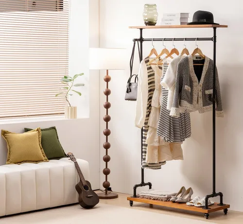 Vista 7 de Estante de ropa de tubería industrial, Perchero de madera, Estante de ropa rodante Iron Clothing Hanging Rod with Shelves, Wheels and Hangers