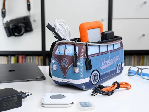 Vista 6 de BRISA VW Collection - Volkswagen - Bolsa universal de neopreno para maquillaje, cosméticos, artículos de tocador para farmacia de viaje, en diseño