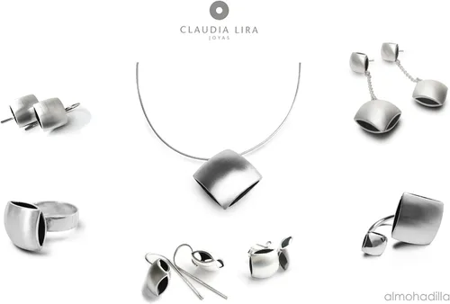 Vista 7 de Handmade Link Statement Necklace, Square Cushion Shapes, Sterling Silver 925 Satin and Polished Finish, Dark Oxidized Interior, Reversible, 53