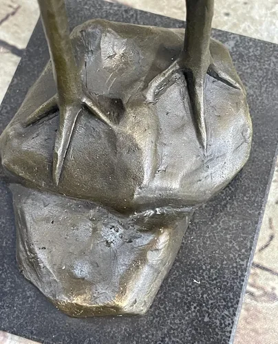Vista 8 de Pájaro de bronce de Rembrandt Bugatti - Cigüeña de Marabou - Escultura firmada para decoración del hogar