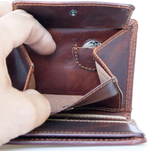 Vista 5 de Billetera de cuero genuino durable esmaltado marrón para hombre Bullburry con RFID protección de datos
