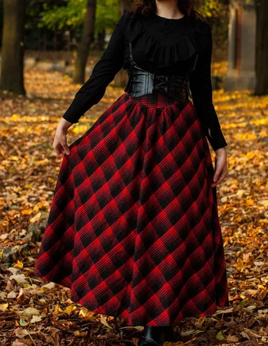 Vista 3 de Scarlet Darkness Faldas victorianas para mujer, falda larga de cintura alta a cuadros
