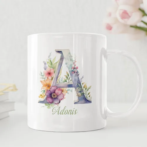Vista 4 de Taza de café personalizada de la letra A del alfabeto, Taza de café blanca con nombre personalizado único, Taza inicial de monograma floral