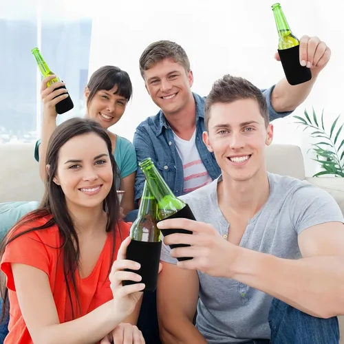 Vista 7 de Enfriadores de latas de cerveza negras de neopreno, plegables aislantes, a granel, paquete de 12 unidades, 25 paquetes (50, negro)