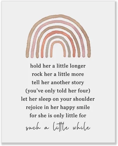 Vista 2 de Arte de la frase "Hold Her a Little Long" para el cuarto del bebé, arco iris, regalo de bebé recién nacido, para habitación de bebé, decoración