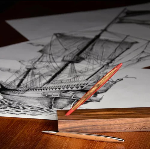 Vista 7 de pininfarina CAMBIANO INK. Bolígrafo de lujo. Cuerpo de aluminio con insertos y soporte de escritorio en madera de nogal. El mejor juego de regalo