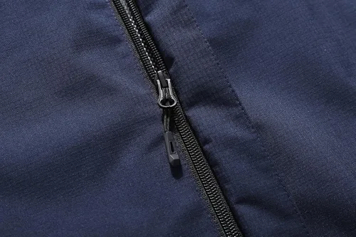 Vista 4 de Chaqueta impermeable y rompevientos para hombre, ligera y transpirable