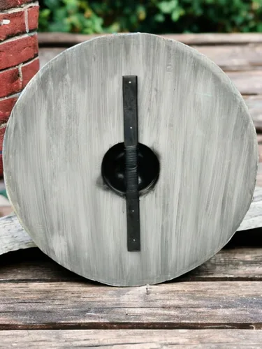 Vista 4 de Troy Artefacts™ Escudo vikingo Fenrir liso de madera azul cielo de 24 pulgadas hecho a mano, perfecto para LARP, juegos de rol, cosplay, Halloween