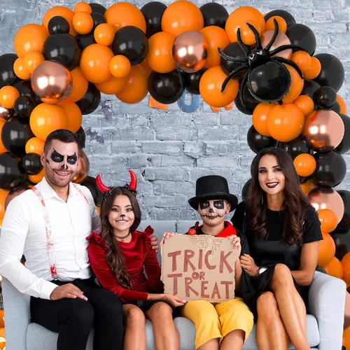 Vista 5 de Kit de arco de globos de Halloween, globos de Halloween 2024, guirnalda de globos de color naranja, oro rosa, negro, con araña, murciélago