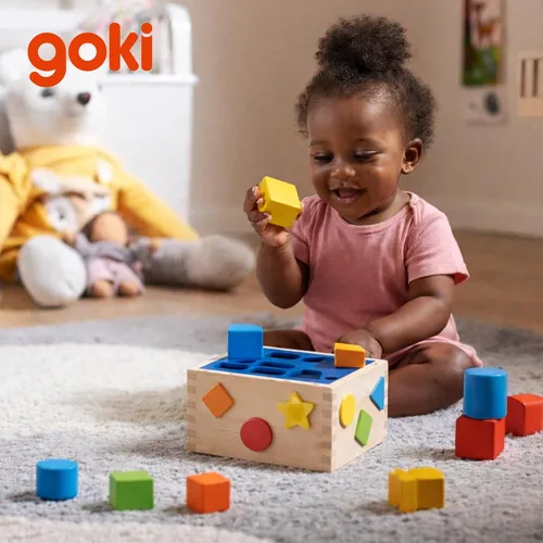 Vista 5 de Goki Cubo de clasificación de formas de madera para niños pequeños de 1 a 3 años I 12 bloques clasificadores de formas, juguete de aprendizaje