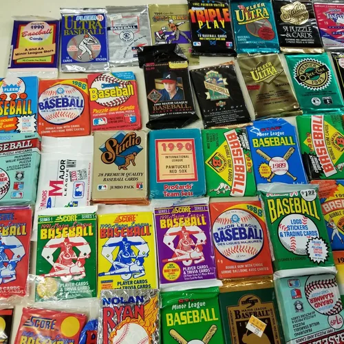 Vista 4 de 50 paquetes originales sin abrir de tarjetas de béisbol nuevas y vintage (1986-2010) Plus Pack 100 fundas suaves