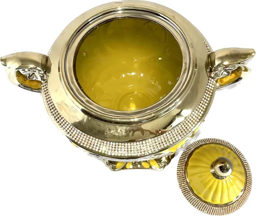 Vista 3 de Sopera de Trofeo para Ochun Color Amarillo con acentos dorados.