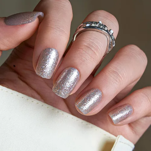 Vista 47 de CurvLife - Uñas postizas cuadradas cortas a presión, color blanco brillante Cuadrado Gradiente Blanco