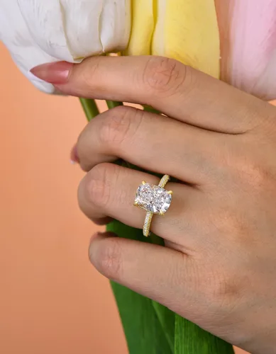 Vista 4 de Anillo de compromiso alargado de corte cojín de 4 CT7CT para mujer, anillo de diamantes de imitación, plata de ley 925, anillos de compromiso