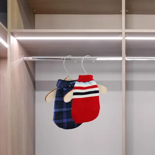 Vista 8 de Accesorios para gatos, perchas doradas, paquete de 10 perchas para ropa para perros, perchas de madera para disfraces de mascotas, perchas