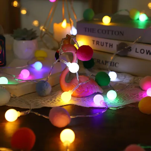 Vista 7 de ChiRee Guirnalda de luces para interiores de 6.56 pies, luces de hadas con pompones, 20 LED, funciona con pilas, luces de bola de cadena, luces