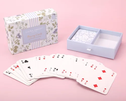 Vista 2 de Laura Ashley Heirloom Cottage Cartas de Juego – Juego de 2 Barajas de Cartas Estándar en Elegante Caja de Almacenamiento – Cartas de Póquer y Bridge
