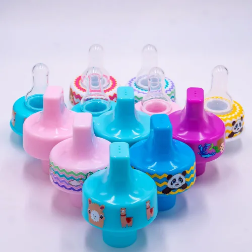 Vista 7 de Refresh-a-Baby Adaptador de boquilla superior reutilizable para botella, reutilizable, convierte fácilmente cualquier botella en un sorbo a prueba
