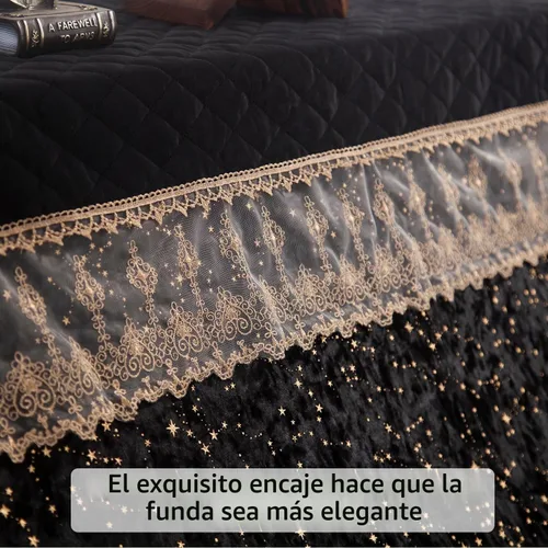 Vista 6 de Funda de terciopelo de lujo para pianos verticales, color negro con estrellas doradas y ribete de encaje, parte superior acolchada