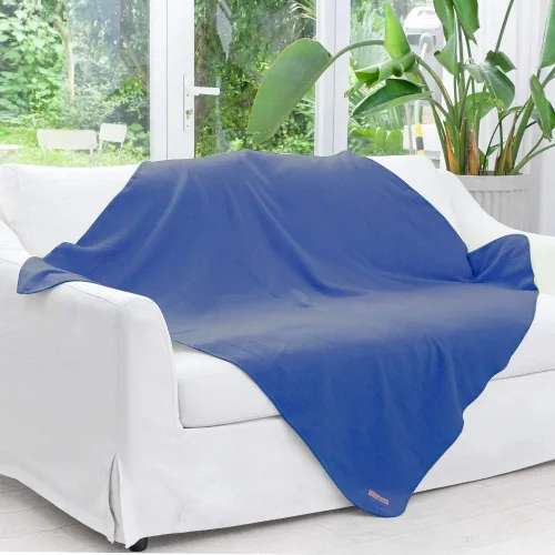Vista 2 de Paquete de 6 mantas de forro polar acogedoras de 50 x 60 pulgadas, cálidas, suaves, ligeras, transpirables, aptas para mascotas, para decoración