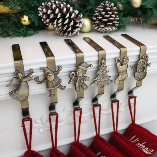 Vista 20 de Juego de 4 soportes de calcetines de Navidad para manto, ganchos reutilizables para calcetines de Navidad, colgador de Navidad sin daños