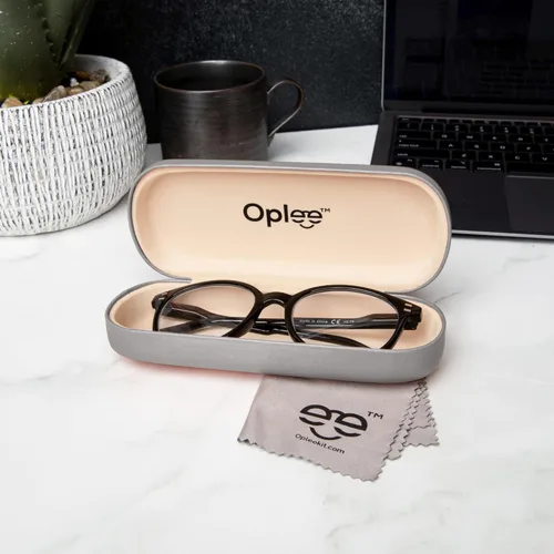 Vista 3 de Oplee Estuche rígido para lentes con paño de microfibra gris