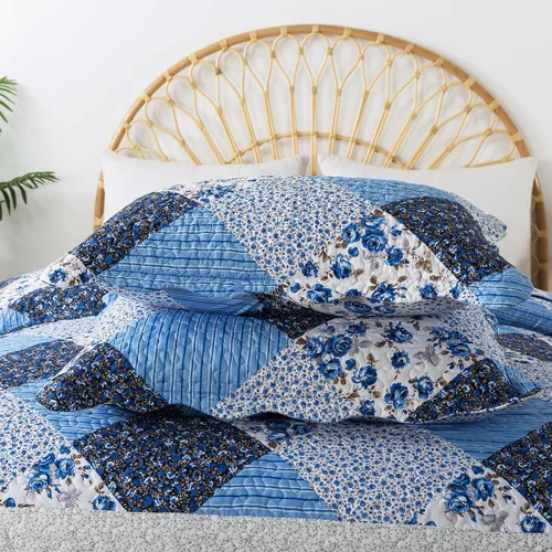 Vista 4 de Juego de cama de dos piezas, tamaño individual, de microfibra, reversible, de retazos, estilo floral, todas las estaciones, patrón de porcelana azul
